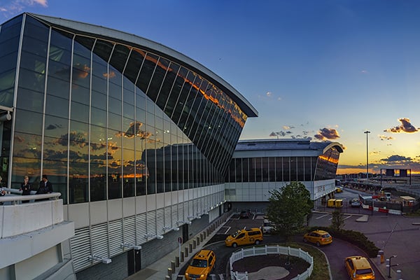 Find cheap airport parking